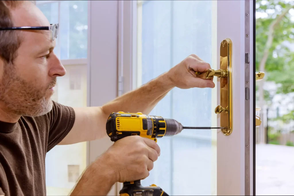 24/7 Lockout Services | Fast & Non-Destructive Entry